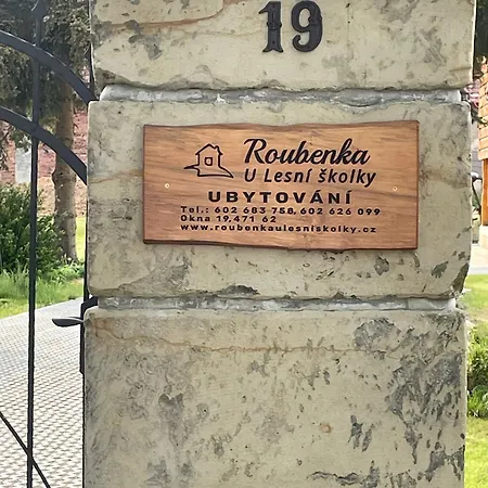 Roubenka U Lesni Skolky Doksy (Liberec)